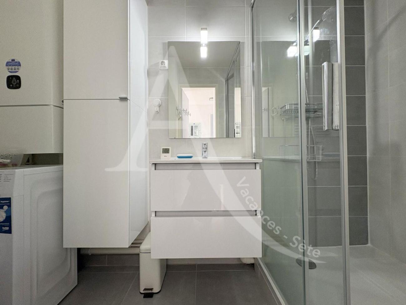 1 Bord De Appartement Sète
